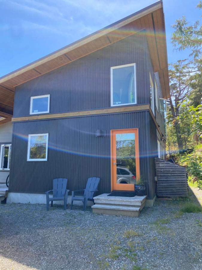 Lucky Creek Guest Suite Ucluelet Extérieur photo