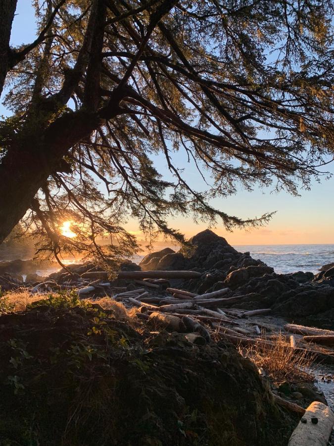 Lucky Creek Guest Suite Ucluelet Extérieur photo