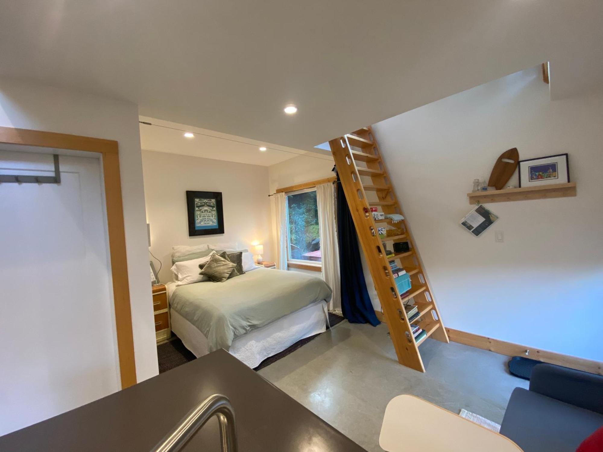 Lucky Creek Guest Suite Ucluelet Extérieur photo